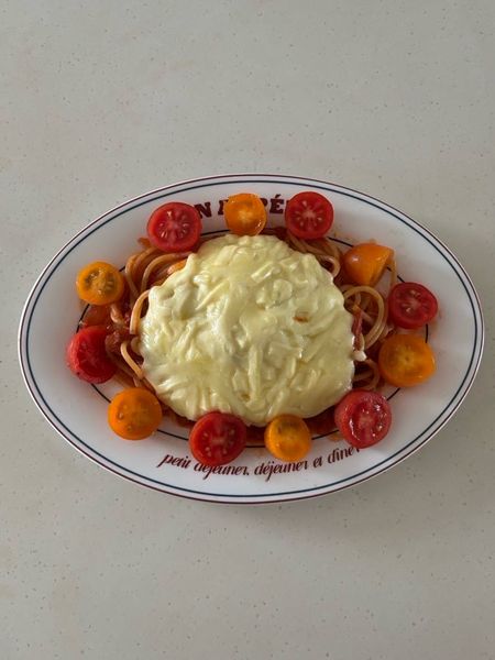 チーズトマトパスタ🍝のサムネイル