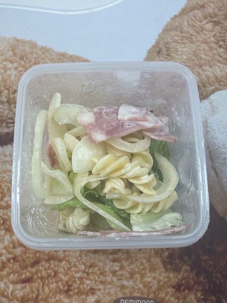 베이컨푸실리샐러드의 썸네일