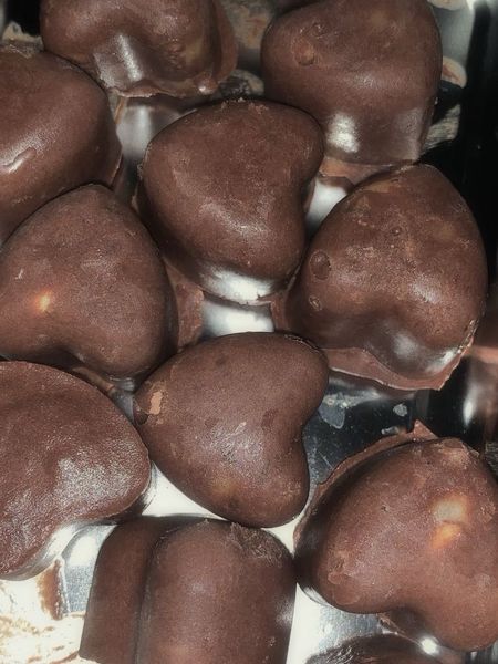 ピーナッツチョコボールのサムネイル