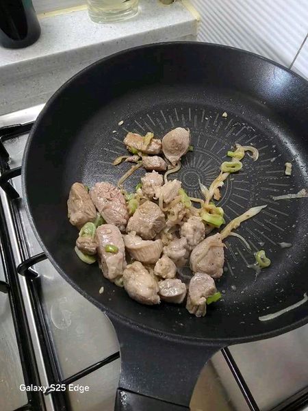 🐷 목살 갈비볶음의 썸네일