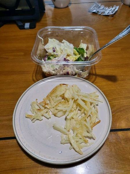 卵とじゃがいもの千切りチヂミのサムネイル