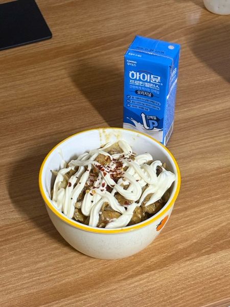 야끼소바맛 닭가슴살 파스타의 썸네일
