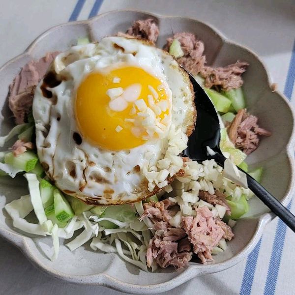 오이참치비빔밥.의 썸네일