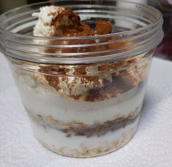 チョコオートミールケーキ（食べるタイプ）のサムネイル