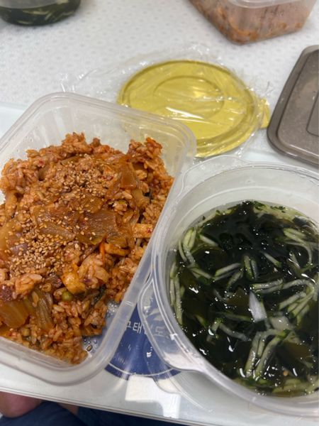 볶음밥,오이냉국의 썸네일