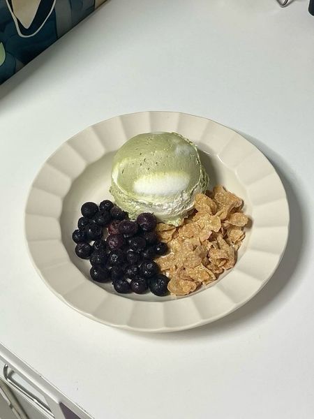 제주봄빛 말차파우더 그릭요거트☘️의 썸네일