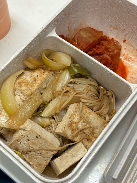 豆腐の煮込み丼のサムネイル