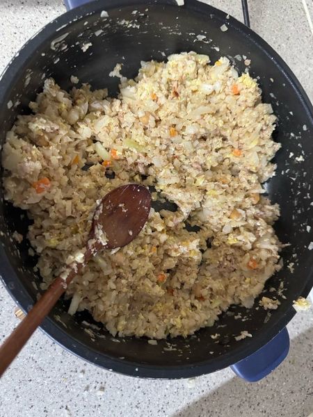 ツナカリフラワー玄米炒飯（3人分）のサムネイル