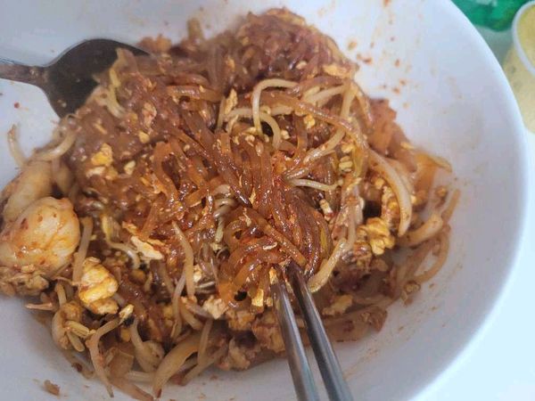 Thumbnail of Glass Noodle Pad Thai