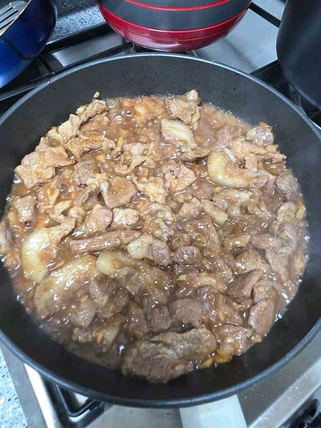 목살 돼지갈비 덮밥 메인의 썸네일