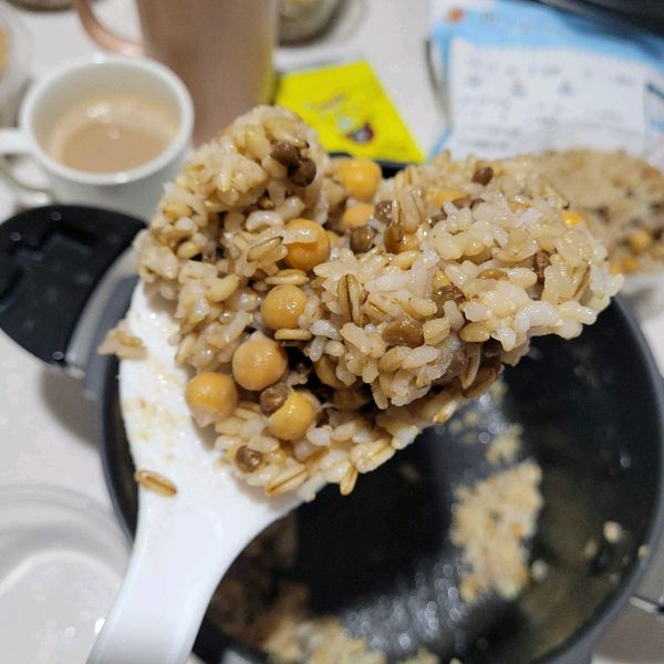 玄米オートムギひよこ豆ご飯 140gのサムネイル
