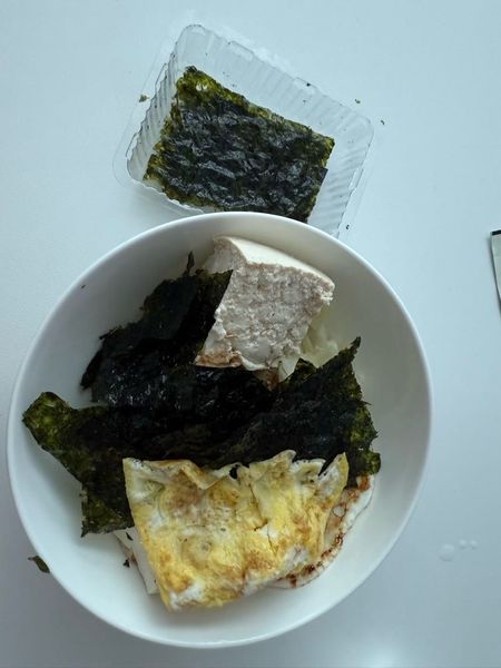 豆腐キャベツ海苔の醤油卵ご飯のサムネイル