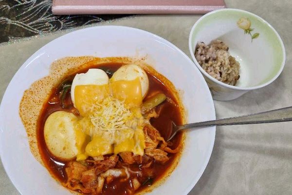 계란 떡볶이(떡x)의 썸네일