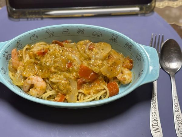 バジルとトマトのパスタのサムネイル