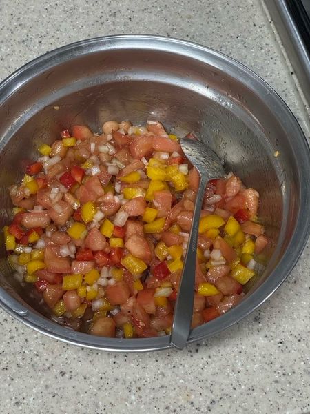 토마토파프리카양파 샐러드의 썸네일