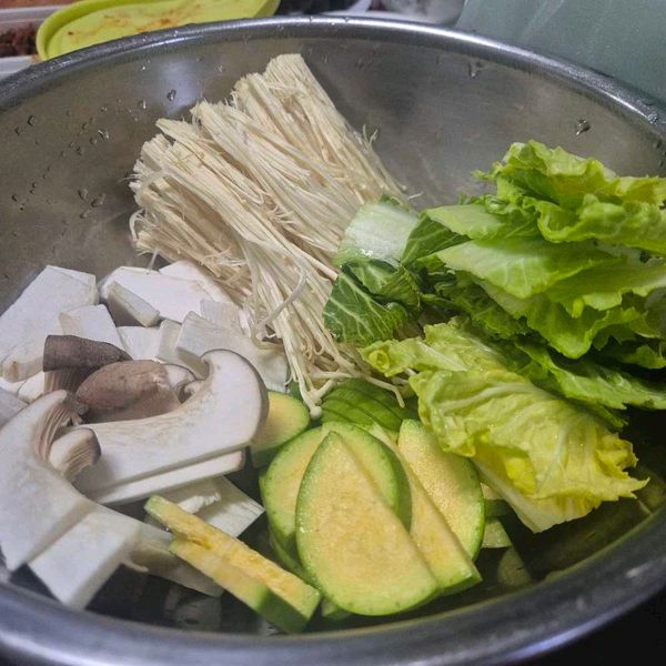 牛骨野菜スープのサムネイル