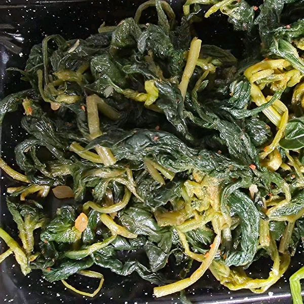 🥗 エゴマの若葉の和え物のサムネイル