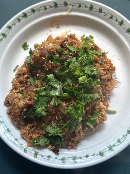 계란 토마토 고수 볶음밥의 썸네일