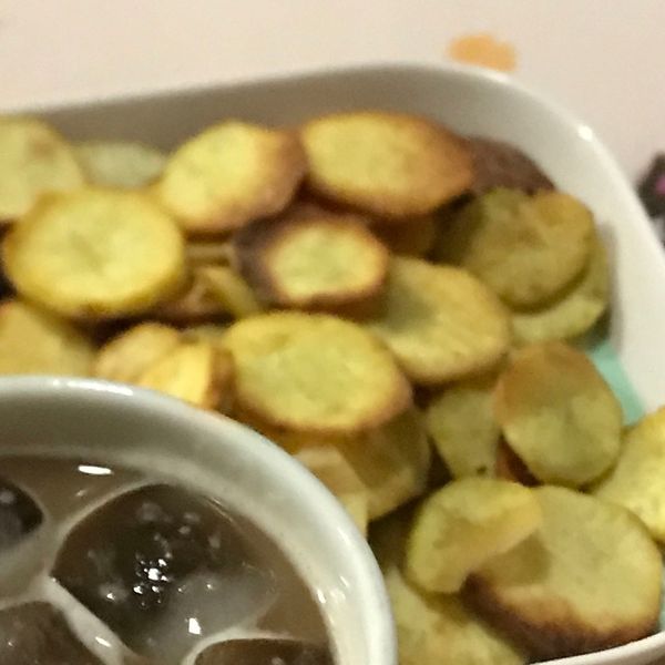 さつまいもチップスのサムネイル