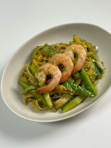 エビとズッキーニのバジルパスタのサムネイル