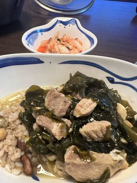 돈후지 미역국의 썸네일