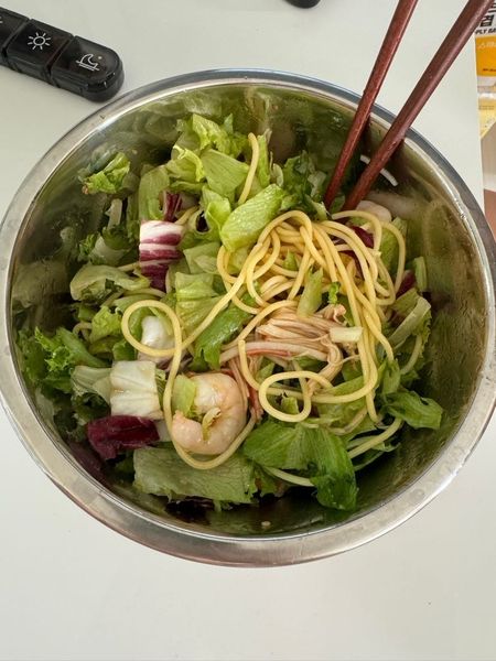エビサラダパスタのサムネイル