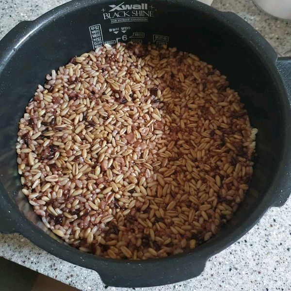 잡곡밥  의 썸네일