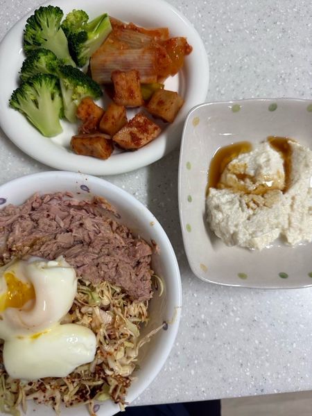 ピリ辛キャベツツナ卵丼のサムネイル