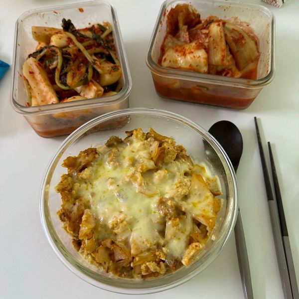 キャベツと鶏むね肉と豆腐の炒め物のサムネイル