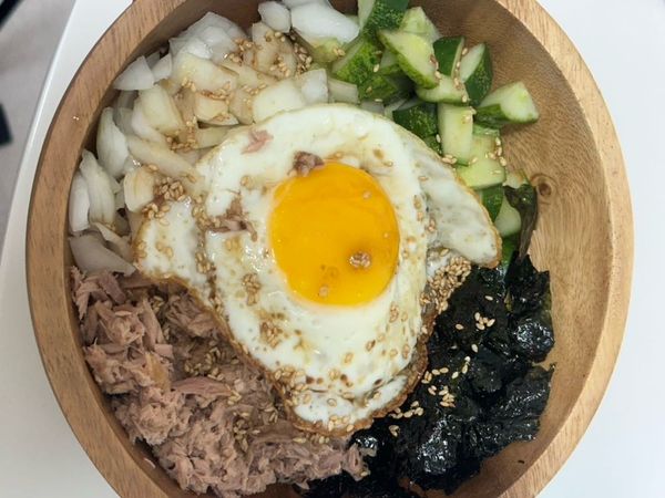 오이참치비빔밥(간장베이스)의 썸네일