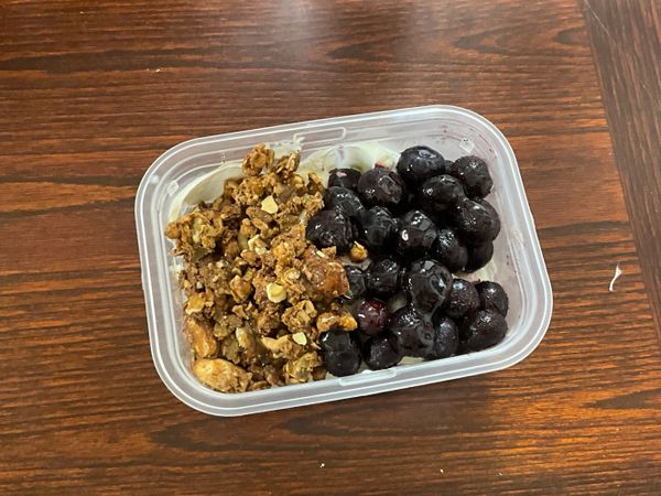 Thumbnail of Blueberry Granola Greek Yogurt
