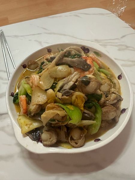 Thumbnail of Stir-fried Shrimp and Scallops