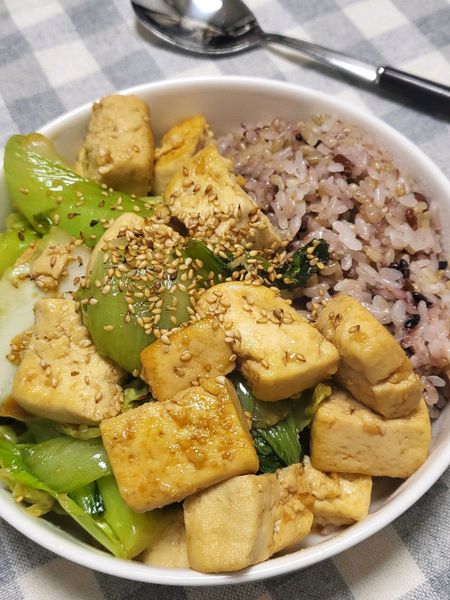 豆腐とチンゲンサイの炒め物のサムネイル