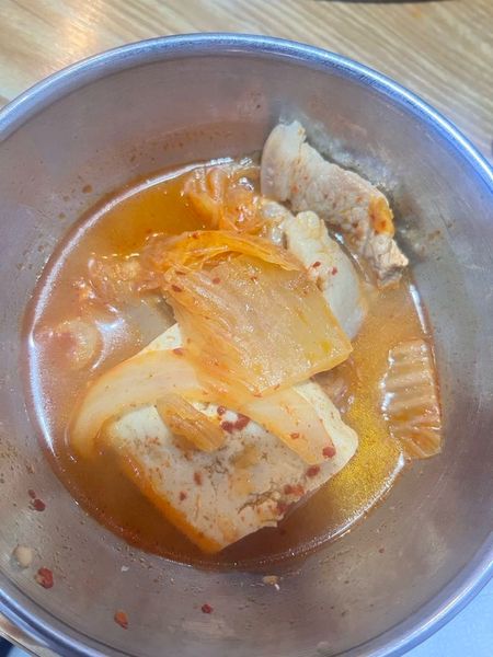 돼지고기 두부 김치찌개의 썸네일