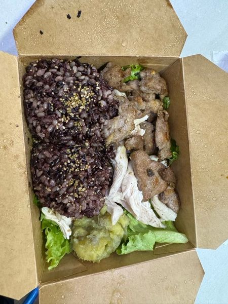 이너프 샐러드 (고구마60잡곡밥120의 썸네일
