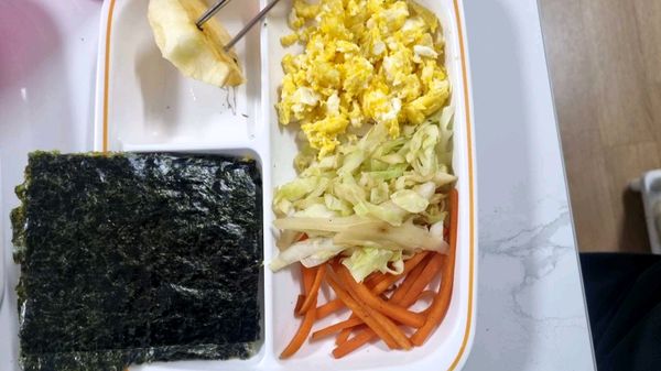 1日3食用ヘルシー野菜たっぷりメニューのサムネイル
