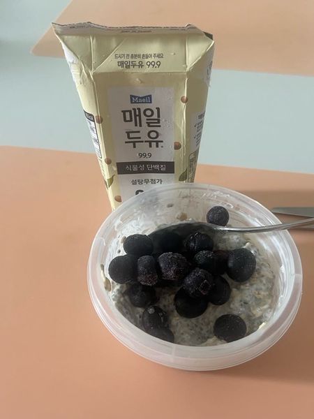 블루베리 오버나이트오트밀의 썸네일
