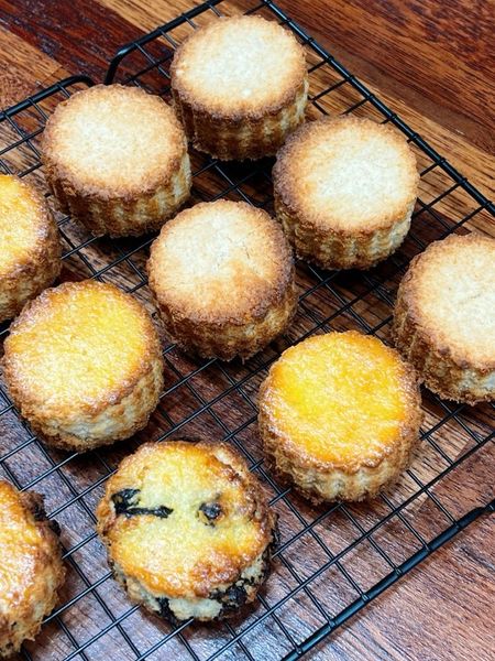 코코넛스콘-밀가루의 썸네일