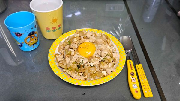鶏むね肉の丼ぶりのサムネイル
