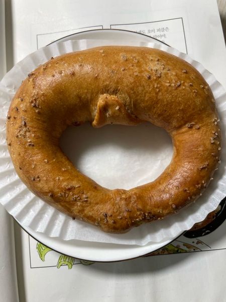 🥨ただの低糖質塩パン🥨のサムネイル