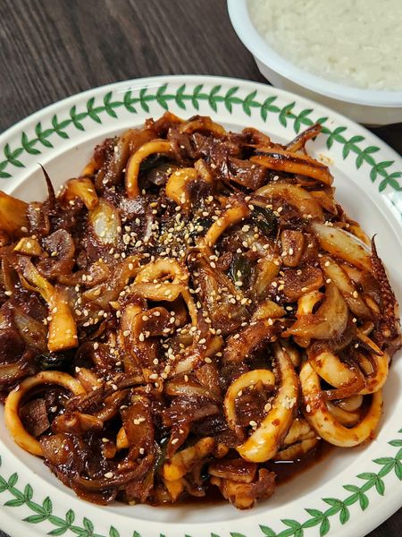오징어볶음의 썸네일