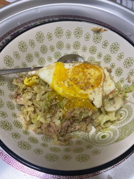 キャベツとツナの丼のサムネイル