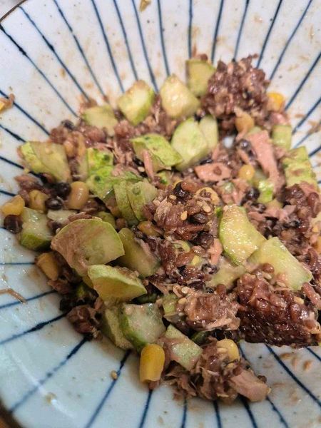 오이비빔밥(참치)의 썸네일