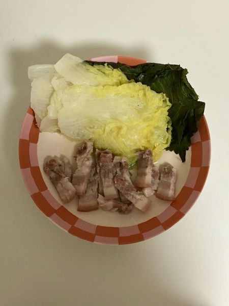 알배추깻잎수육의 썸네일