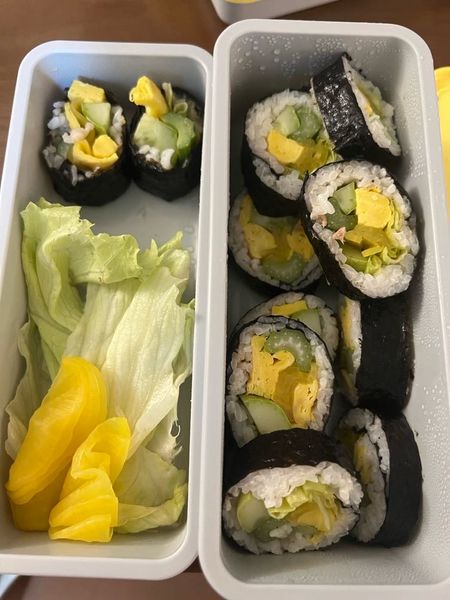 오이샐러리김밥의 썸네일