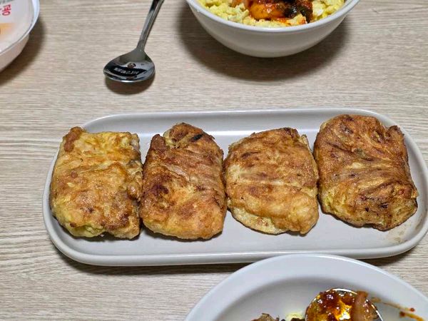 두부와 고추참치가 들어간 알배추만두의 썸네일