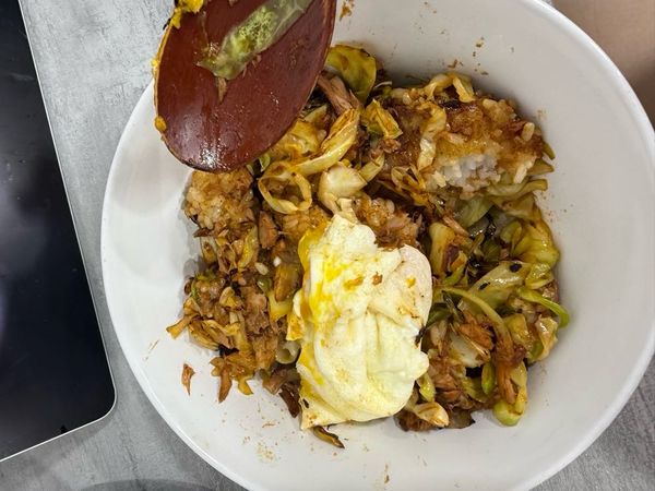 ヤンチャム丼（ブルダク風）のサムネイル