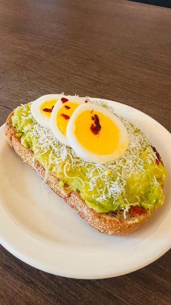 달걀아보카도 샌드위치 🥪의 썸네일