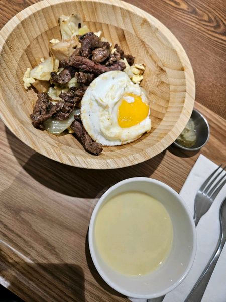 마치래빗 소고기덮밥의 썸네일
