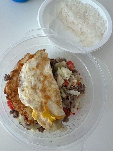 牛ひき肉とキャベツの炒め物のサムネイル